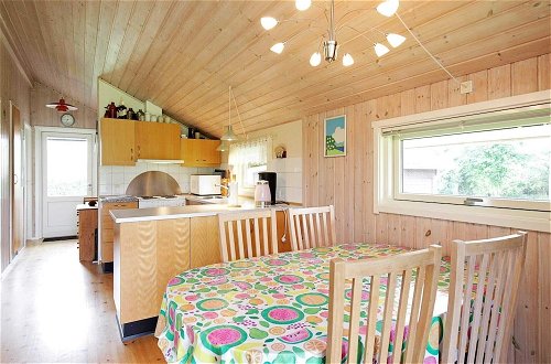 Foto 12 - 6 Person Holiday Home in Skibby
