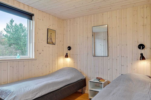 Photo 2 - Spacious Holiday Home in Grenå near Sea