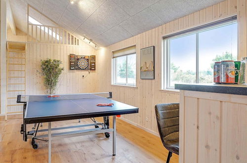 Photo 9 - Spacious Holiday Home in Grenå near Sea