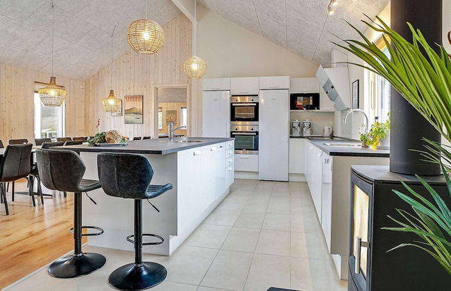 Spacious Holiday Home in Grenå near Sea - Foto 29