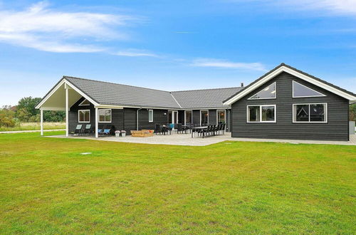 Photo 33 - Spacious Holiday Home in Grenå near Sea