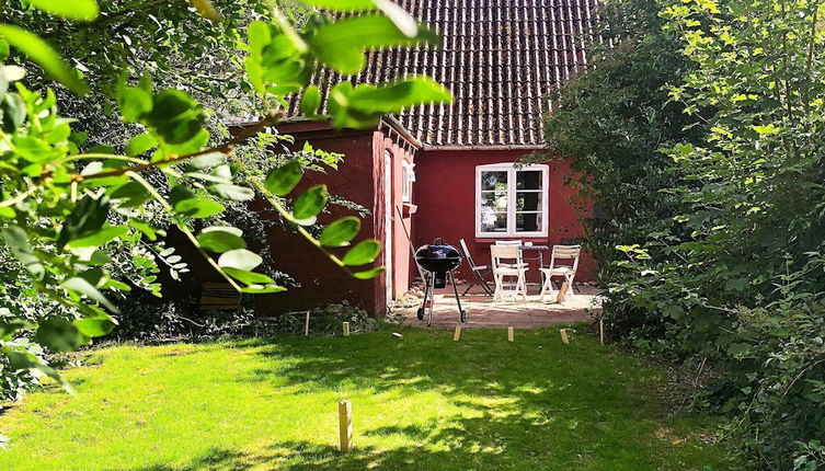 Photo 1 - 6 Person Holiday Home in Bredebro