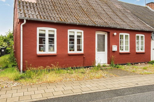 Photo 16 - 6 Person Holiday Home in Bredebro