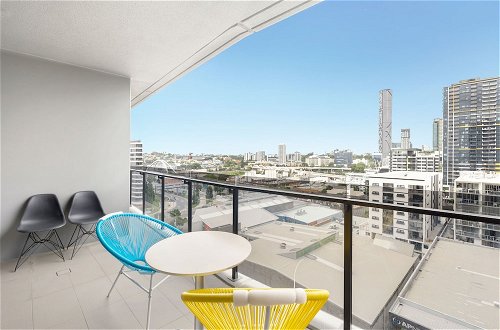 Foto 6 - South Brisbane 2 Bedrooms Apartment with Free Parking by KozyGuru
