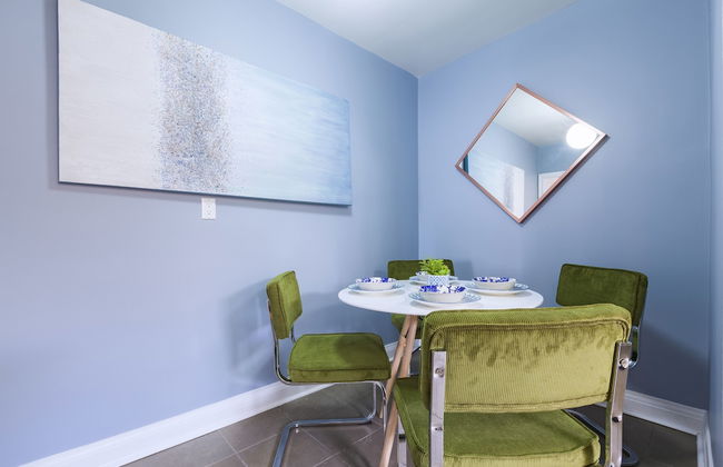 Bright Hideaway in Forest Hill with Parking - Foto 18