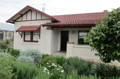 Photo 1 - Mataro Cottage