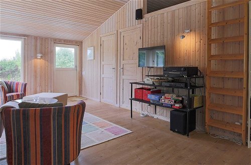 Photo 2 - 6 Person Holiday Home in Slagelse