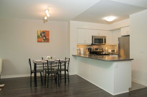 Photo 9 - Sarkar Suites - Downtown Apartments