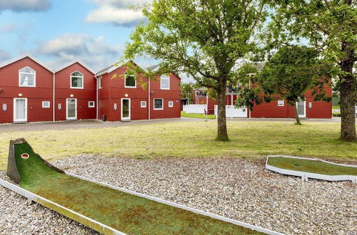 Photo 18 - Spacious Villa near Beach in Hadsund