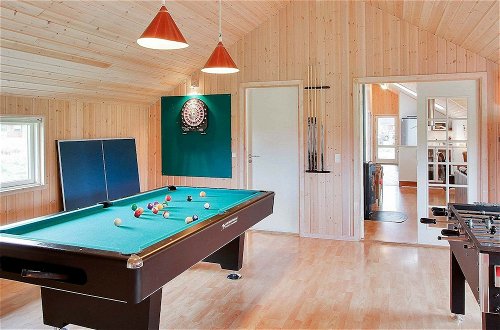 Photo 10 - 14 Person Holiday Home in Idestrup