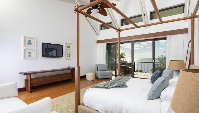 Foto 1 - Villa Belvedere Ocean Views up to 12 Guests