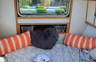 Photo 3 - Charming Baby Narrowboat Apsley Marina