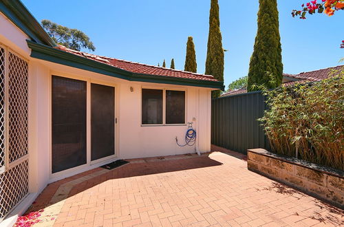 Foto 18 - Stunning 3 Bedroom House With Garden, Close to CBD