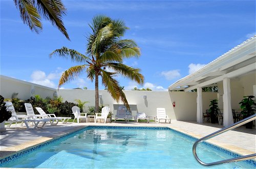 Foto 1 - Palm Beach Stunning Villa 13-beds 10-baths -26ppl