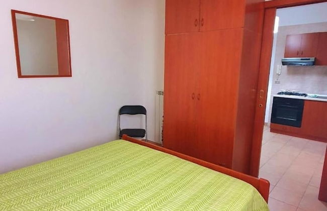 Magnificent Classic Green Apartment for Couples in the Center - Photo 3