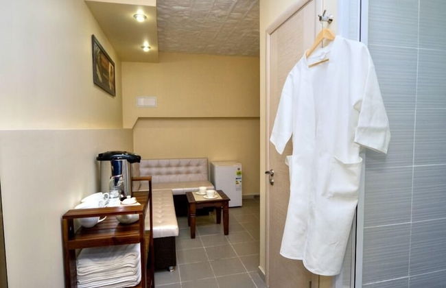 Golden Gate Inn - Photo 33