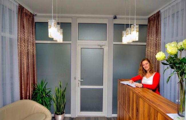 Golden Gate Inn - Photo 18