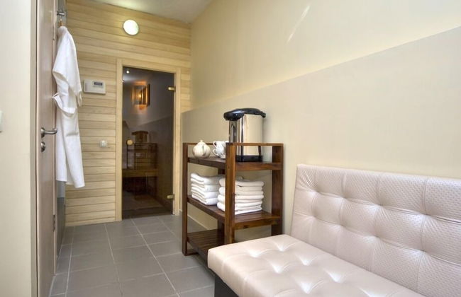 Golden Gate Inn - Photo 32