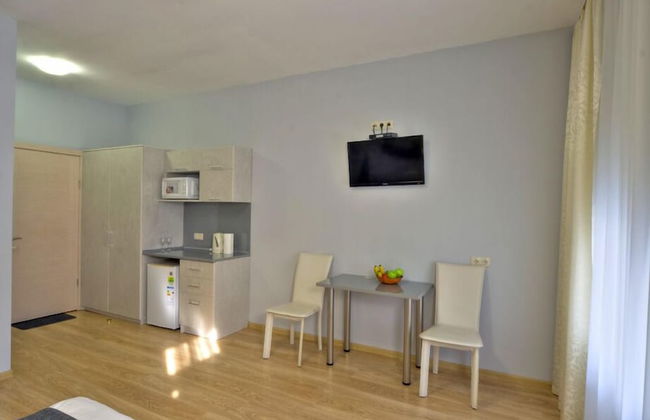 Golden Gate Inn - Photo 22