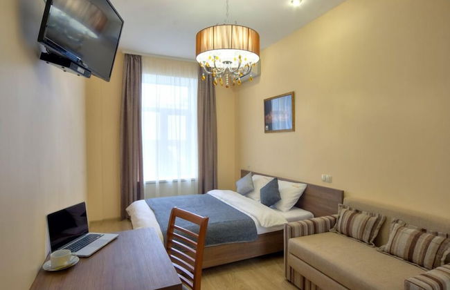 Golden Gate Inn - Photo 5