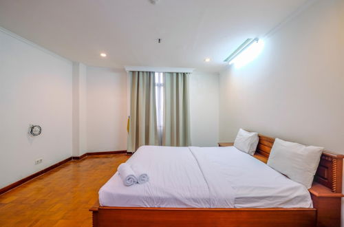 Photo 5 - Luxurious and Strategic 2BR at Kusuma Chandra Apartment