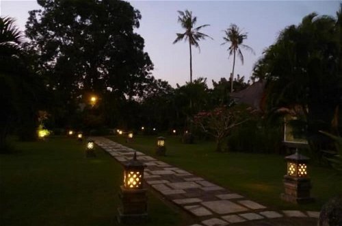 Photo 18 - Bali Hidden Paradise Villa