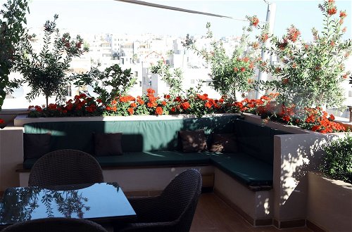 Photo 14 - Eco Two bed Apartment With Roof Garden in Amman