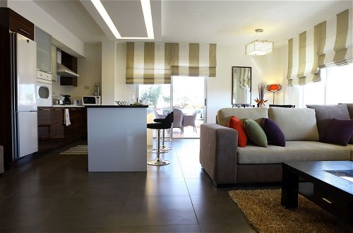 Foto 7 - Eco Two bed Apartment With Roof Garden in Amman
