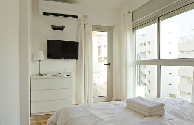 TLV Suites by the sea 3 Rooms - Foto 3