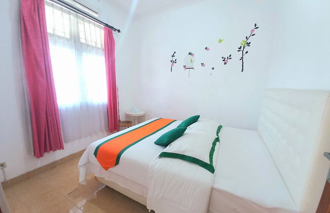 Homestay Jogja 4 Kamar Tidur Full AC Seputaran Umbulharjo dekat Gembiraloka - Foto 4