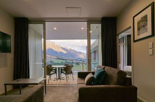 Photo 32 - Ramada Suites by Wyndham Queenstown Remarkables Park