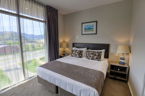 Photo 23 - Ramada Suites by Wyndham Queenstown Remarkables Park