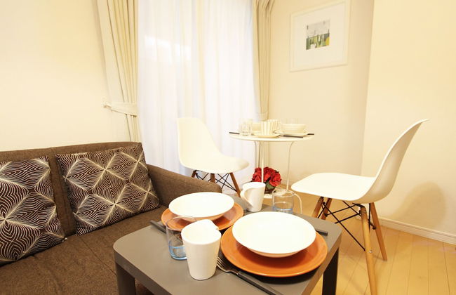 Yokohama The Apartment - Photo 10