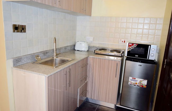 New Avon Apartments - Photo 12