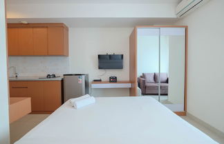 Foto 3 - Comfort Living Studio At Grand Kamala Lagoon Apartment