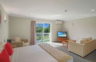 Photo 1 - Kerikeri Park Lodge