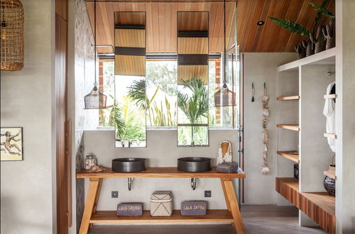 Foto 78 - Exceptional Architect's 5BR Villa, an Oasis Gem in Canggu Centre