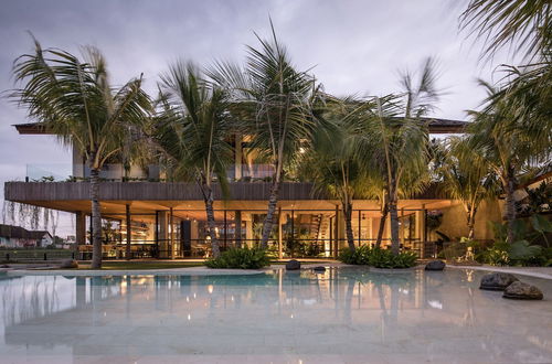 Foto 1 - Exceptional Architect's 5BR Villa, an Oasis Gem in Canggu Centre