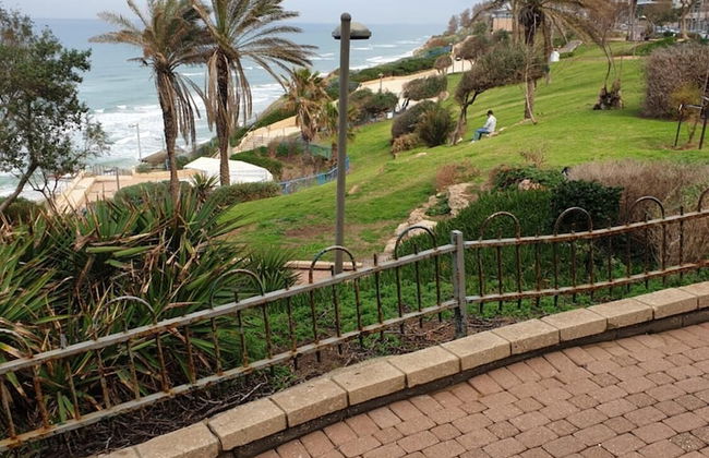 The sunset suit - Foto 39