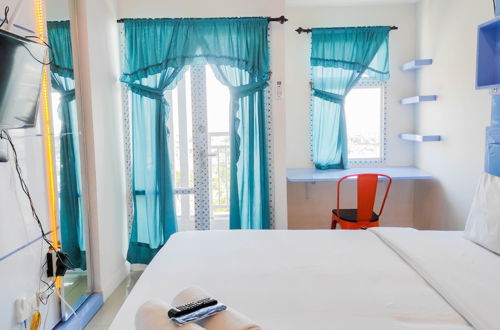 Photo 4 - Comfortable Studio Room At Vida View Makassar Apartment