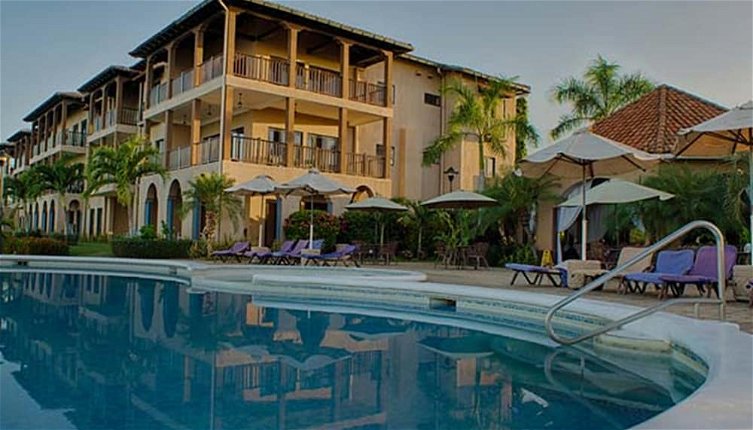 Foto 1 - Gran Pacifica Beach Resort & Homes