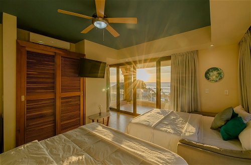 Foto 17 - Gran Pacifica Beach Resort & Homes