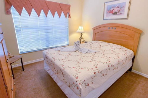 Foto 7 - Disney 6-bed Pool-spa Villa in Kissimmee, US