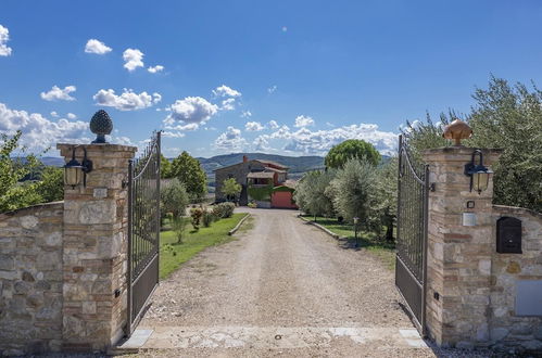 Photo 19 - Villa Le Logge 12 1 in Todi