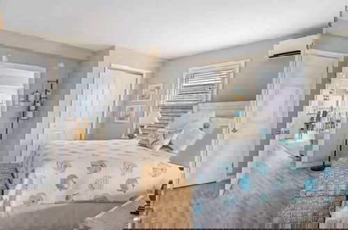 Foto 3 - Coastal Condo Close to Beach & Entertainment