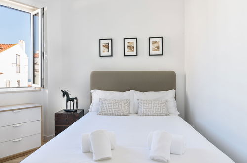 Photo 3 - JOIVY Cosy 1-Bed Flat W/Seaview In Alfama