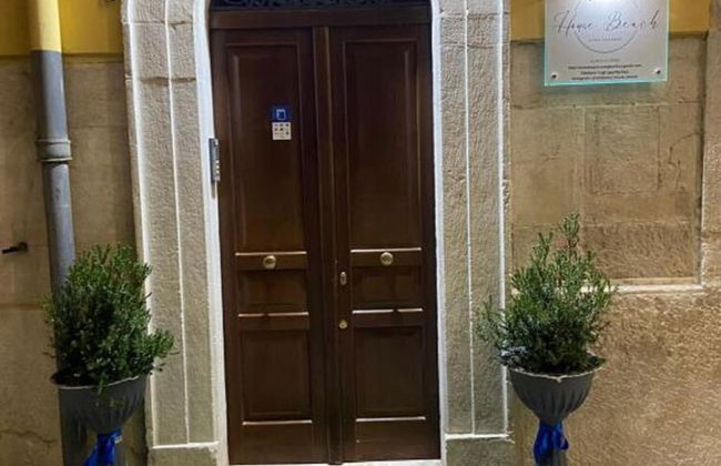 Beautiful Family Apartment in the Center - Photo 7