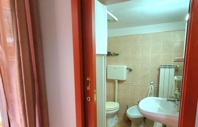 Beautiful Family Apartment in the Center - Photo 5