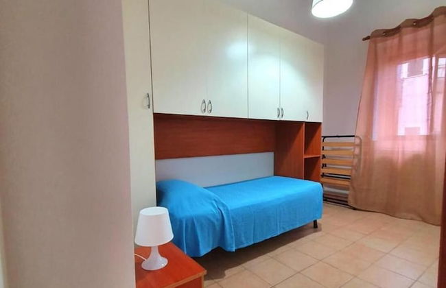 Beautiful Family Apartment in the Center - Photo 3