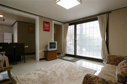 Foto 31 - Yangyang Guesthouse Pension
